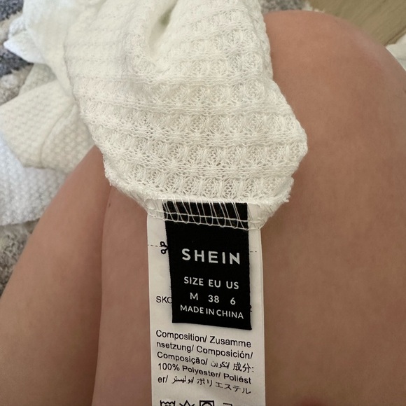 cropped t-shirt - Picture 2 of 2